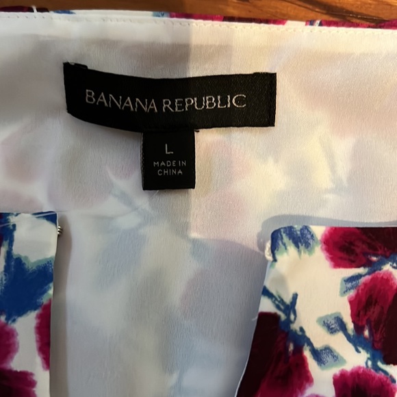 Gorgeous Banaba Republic Dress - Picture 4 of 8